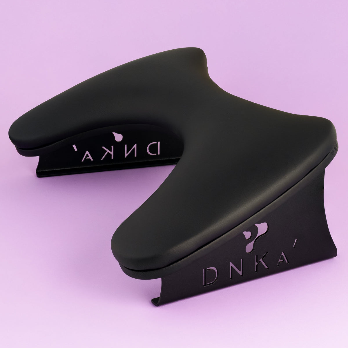 ANATOMISCHE MANIKÜRE-ARMSTÜTZE "DNKa", SCHWARZ